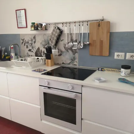 Tulla's Casa de hóspedes Giardini Naxos