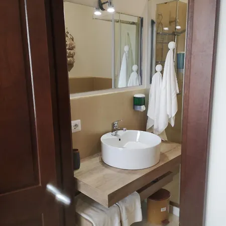 Tulla's 4* Giardini Naxos