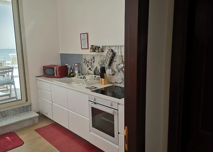 Tulla's Guest house Giardini Naxos