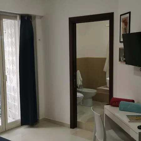 Tulla's Guest house *