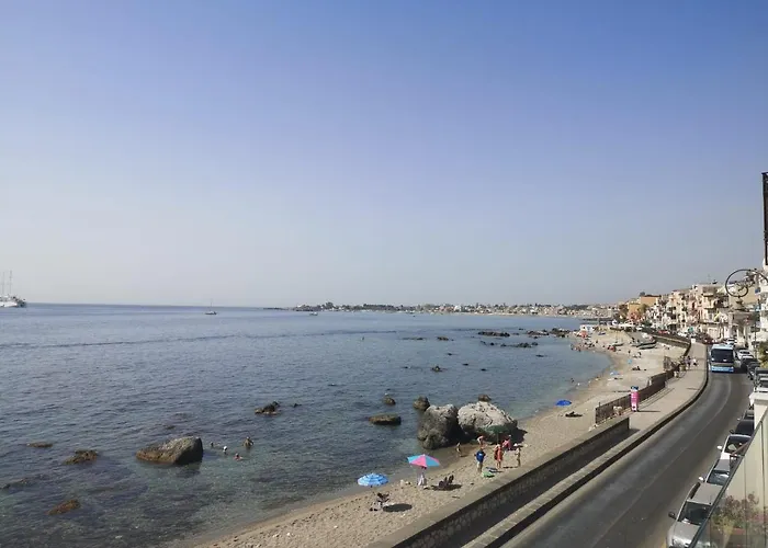 Affittacamere Tulla's Giardini Naxos